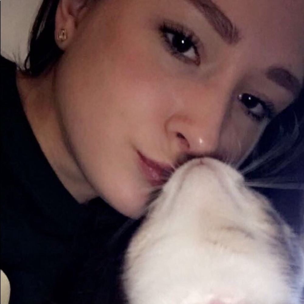 Meet your Posher, Nancy